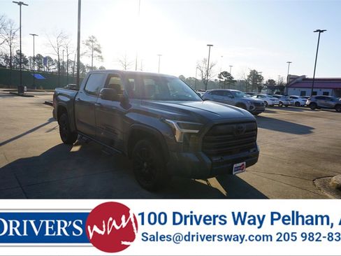 Used 2025 Toyota Tundra Limited image 1