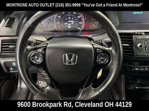 Used 2016 Honda Accord Sport image 19
