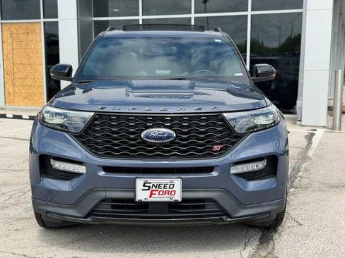 Used 2021 Ford Explorer ST w/ Equipment Group 401A AWD/4WD image 2