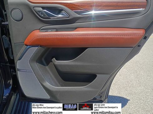 Used 2023 GMC Yukon Denali Ultimate image 15