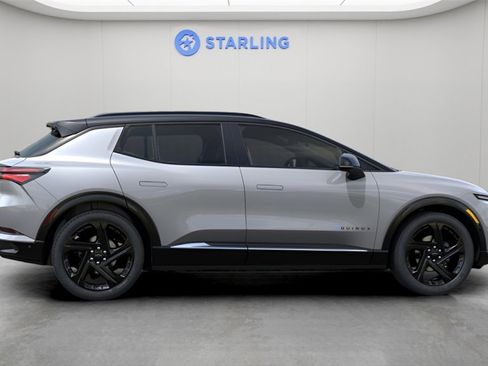 New 2026 Chevrolet Equinox EV RS image 5