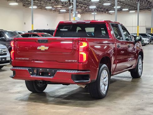 Used 2022 Chevrolet Silverado 1500 Custom RWD image 8
