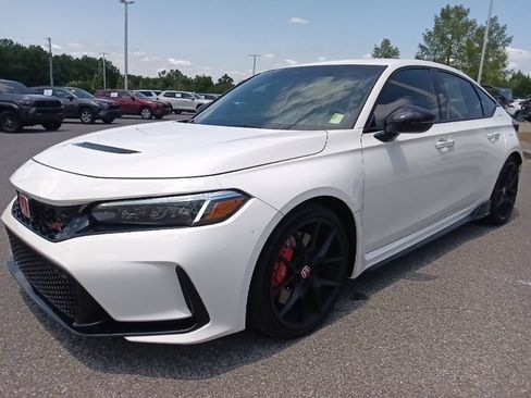 Used 2025 Honda Civic Type R image 7