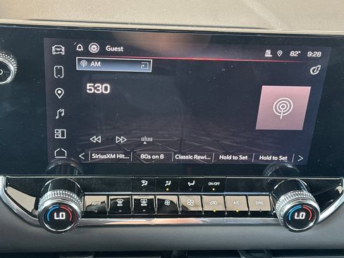 New 2025 GMC Canyon Elevation w/ Convenience Package image 16