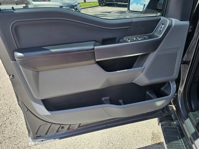 Used 2025 Ford F150 XLT w/ Equipment Group 301A Standard AWD/4WD image 19