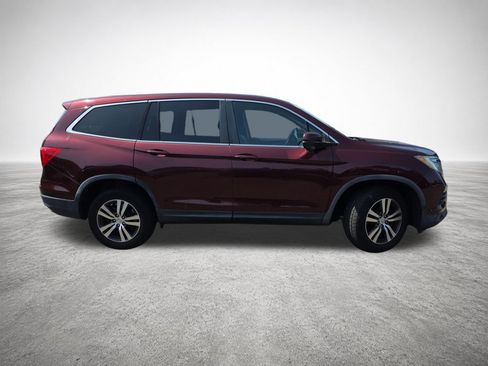 Used 2018 Honda Pilot EX image 8