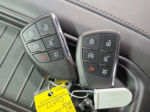 Used 2023 Chevrolet Tahoe High Country w/ Premium Package 2 RWD image 35