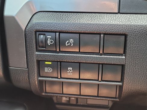 Certified 2025 Toyota Tacoma SR5 RWD image 28