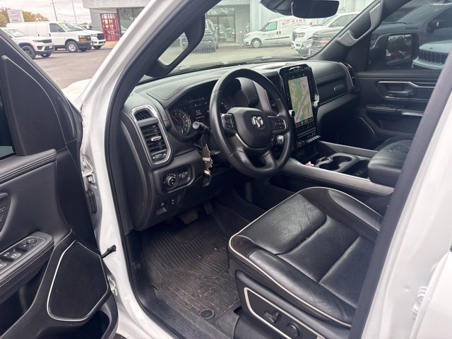 Used 2023 RAM 1500 Laramie AWD/4WD image 13