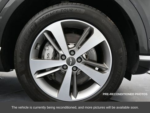 Used 2024 Genesis GV80 3.5T w/ Advanced Package image 12