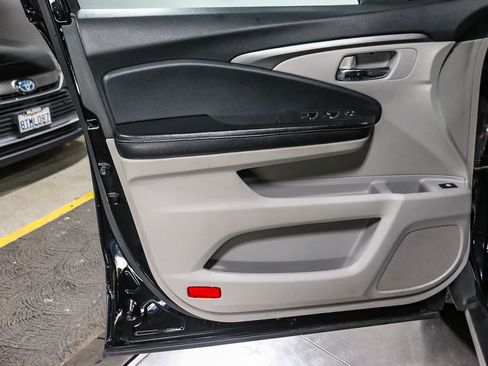 Used 2018 Honda Pilot EX image 22