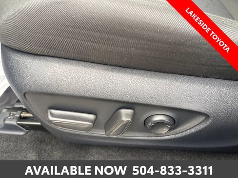 Certified 2025 Toyota RAV4 XLE FWD image 28
