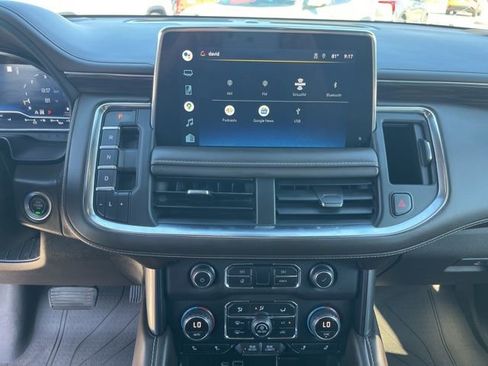 Used 2022 Chevrolet Suburban Z71 w/ Z71 Off-Road Package AWD/4WD image 24