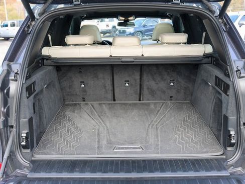 Used 2021 BMW X5 M50i w/ Executive Package image 9