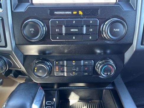 Used 2019 Ford F150 XLT w/ Equipment Group 302A Luxury image 19