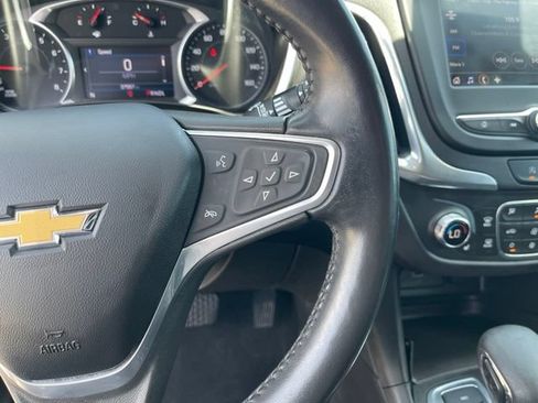 Used 2022 Chevrolet Equinox LT AWD/4WD image 15