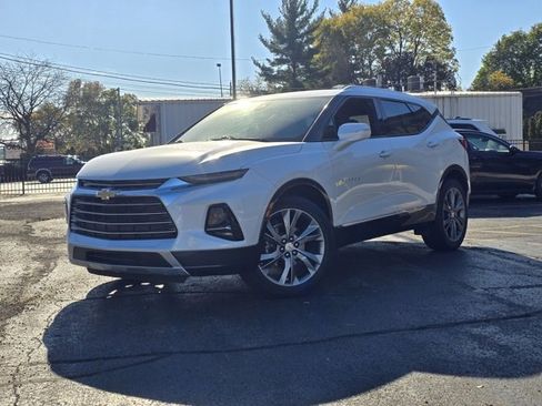 Used 2022 Chevrolet Blazer Premier w/ Enhanced Convenience Package image 3