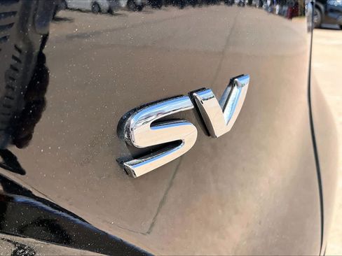 Used 2018 Nissan Murano SV FWD image 9