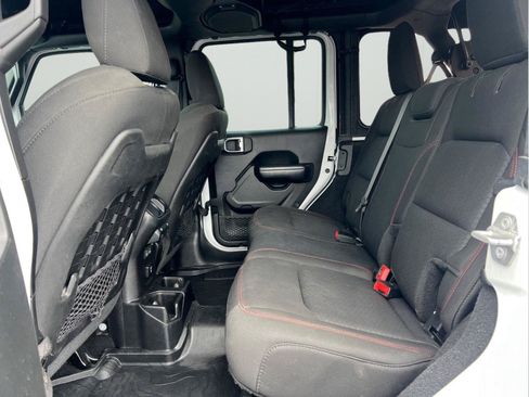 Used 2019 Jeep Wrangler Unlimited Rubicon AWD/4WD image 11