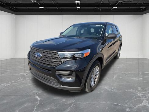 Used 2021 Ford Explorer 4WD w/ Class III Trailer Tow Package image 33