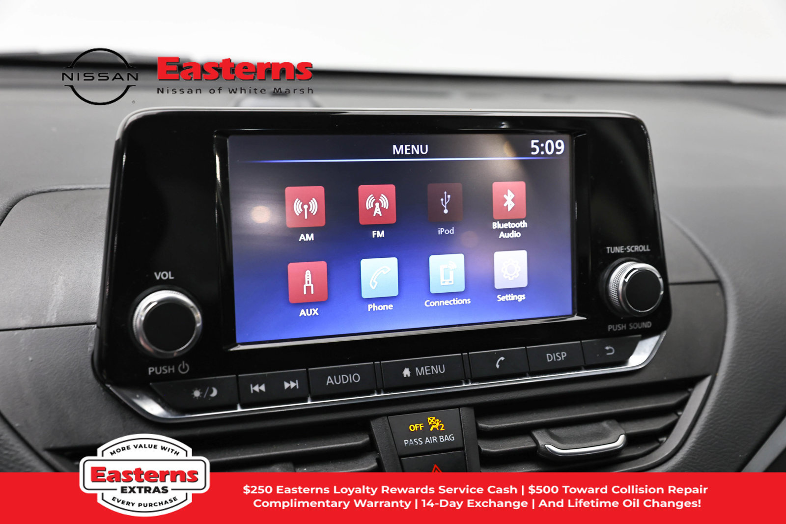Used 2024 Nissan Altima 2.5 S FWD image 18