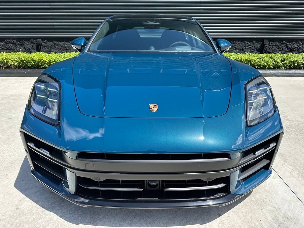 Used 2026 Porsche Panamera GTS AWD/4WD image 8