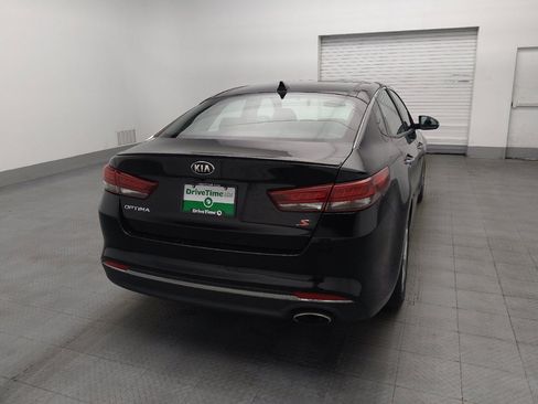 Used 2018 Kia Optima S w/ Panoramic Sunroof Package FWD image 7