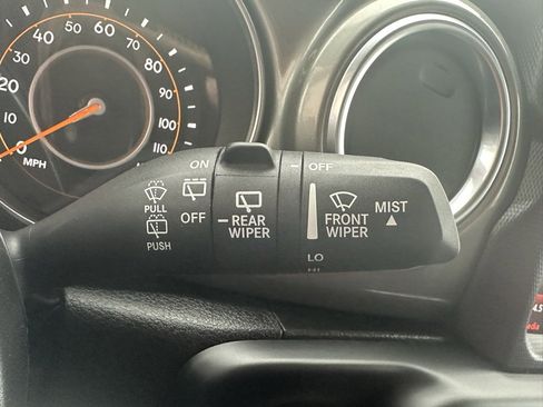 Used 2023 Jeep Wrangler Sahara image 23