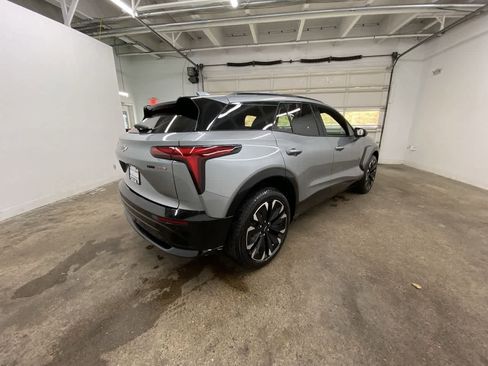 Used 2024 Chevrolet Blazer EV RS image 6
