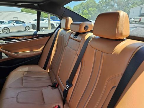 Used 2020 BMW 530i w/ Premium Package RWD image 66