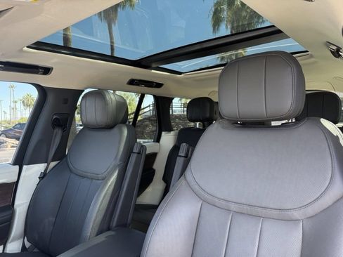 Used 2023 Land Rover Range Rover SE AWD/4WD image 14