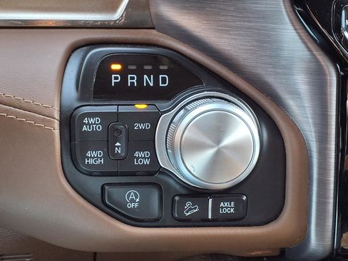 Used 2020 RAM 1500 Limited image 12