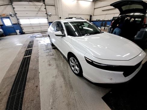 Used 2023 Honda Accord LX image 3