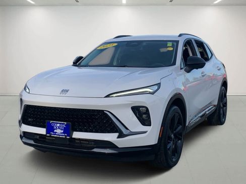 Certified 2025 Buick Envision Sport Touring image 1