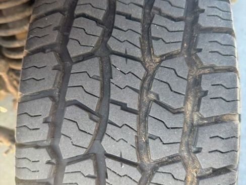 Used 2023 Jeep Gladiator Sport image 20