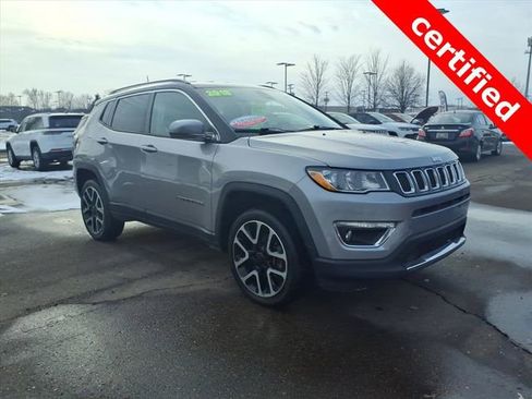 Certified 2018 Jeep Compass Limited image 3