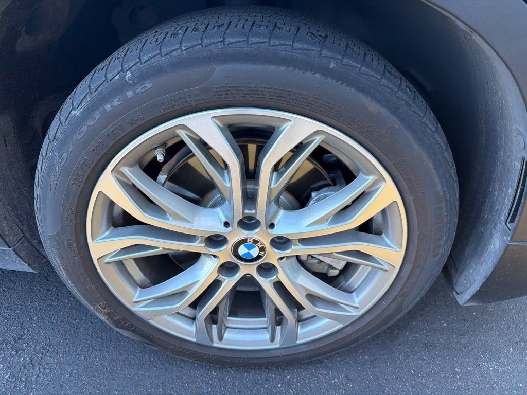Used 2021 BMW X2 sDrive28i w/ Convenience Package FWD image 7