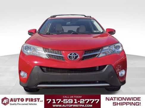 Used 2014 Toyota RAV4 Limited AWD/4WD image 2