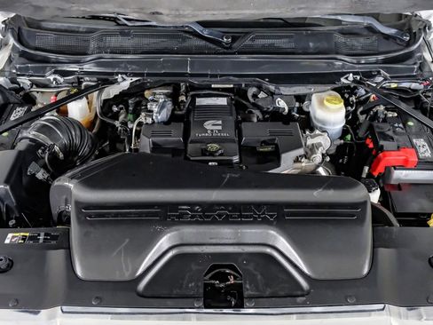 Used 2022 RAM 2500 Laramie w/ Safety Group B image 51