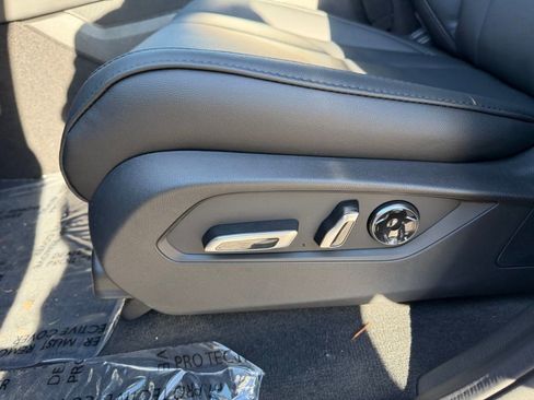 New 2026 Acura MDX SH-AWD image 14
