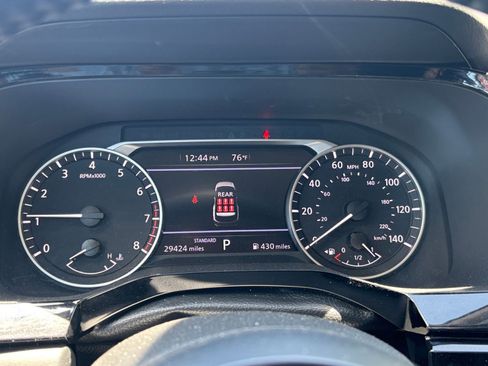 Used 2025 Nissan Pathfinder SV image 42