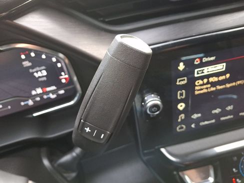 Used 2025 GMC Sierra 3500 AT4 AWD/4WD image 14