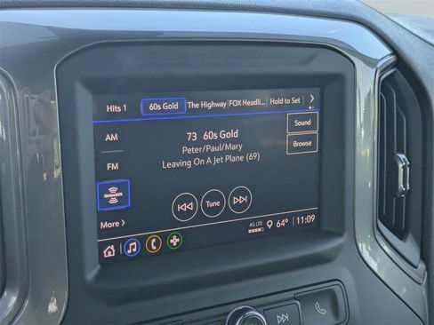 Used 2025 Chevrolet Silverado 1500 Custom image 22