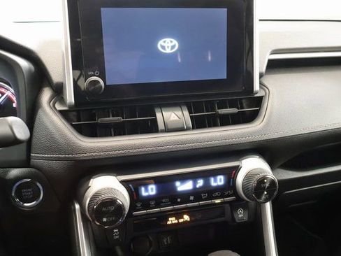Certified 2023 Toyota RAV4 XLE FWD image 20