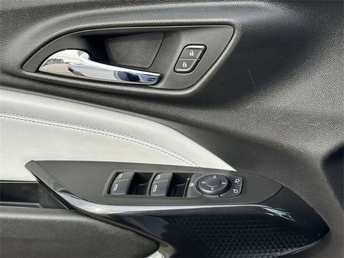 Used 2024 Chevrolet Trax LT w/ Driver Confidence Package image 26