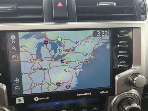 Used 2024 Toyota 4Runner Limited image 19