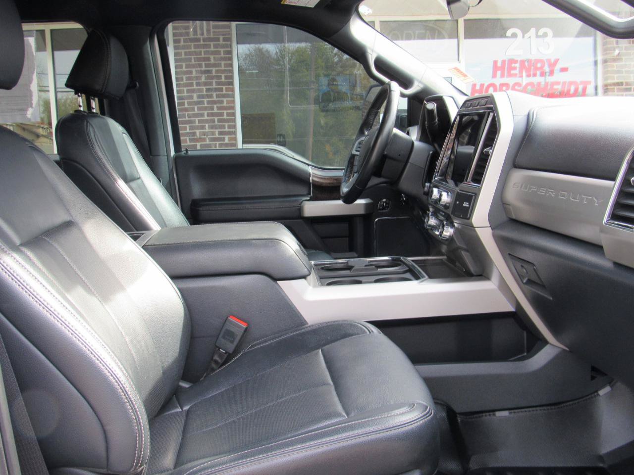 Used 2022 Ford F350 Lariat w/ Lariat Ultimate Package AWD/4WD image 35