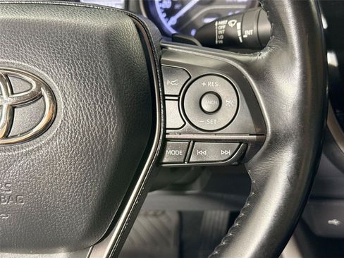 Used 2023 Toyota Camry SE FWD image 16