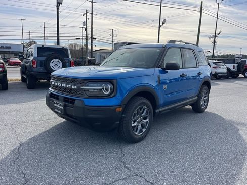 New 2025 Ford Bronco Sport Big Bend image 2