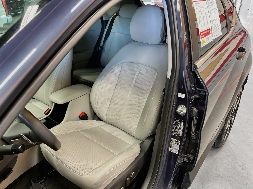 Used 2025 Hyundai Kona Limited AWD/4WD image 20
